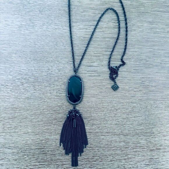 Kendra Scott Jewelry - Kendra Scott Rayne Black Agate Onyx Gunmetal Pendant Chain Tassel Necklace